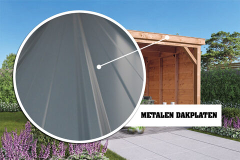 Vrijstaande overkapping met dichte zijkant en achterkant van geimpregneerd douglas Zweeds rabat planken en metalen dakplaten